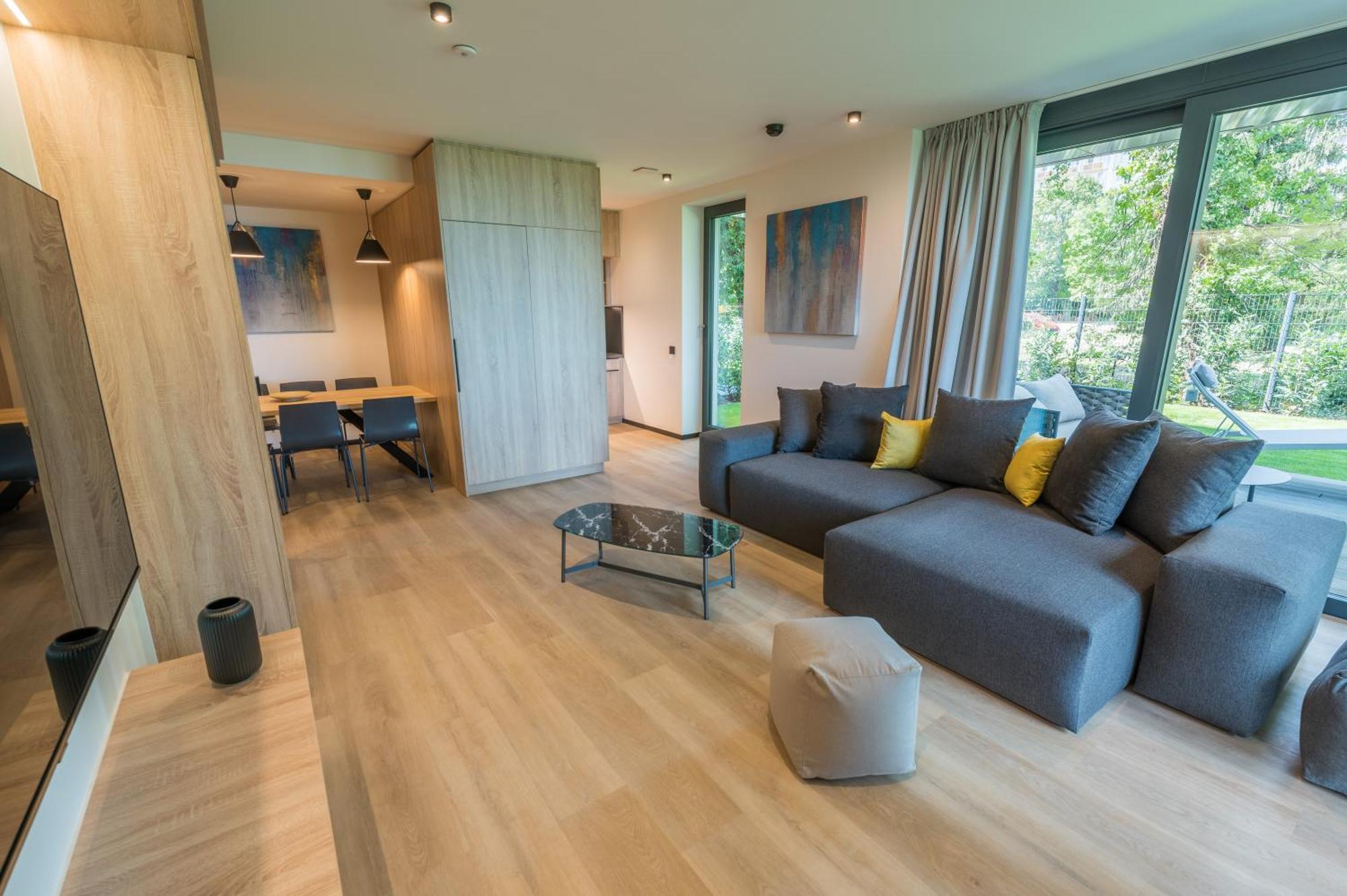 Bj81 Suite Hotel Siófok Esterno foto